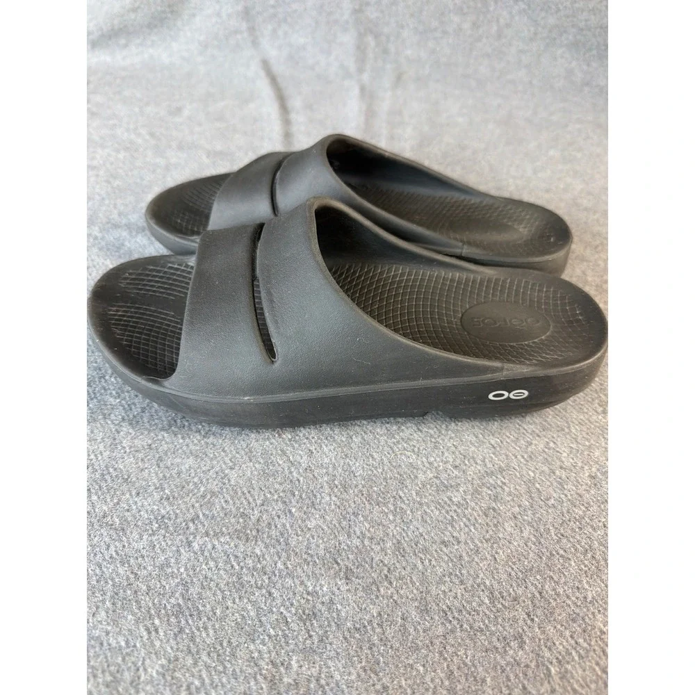 OOFOS OOahh Slide Sandals Unisex M9 W11 Black Recovery Arch Support Shoes